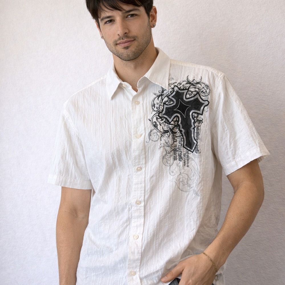 VTG Eighty Eight Button Short Sleeve Shirt Mens XL White‎ Cross Grunge Y2K Punk